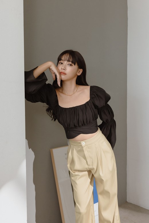 法式仙女澎袖後綁結上衣