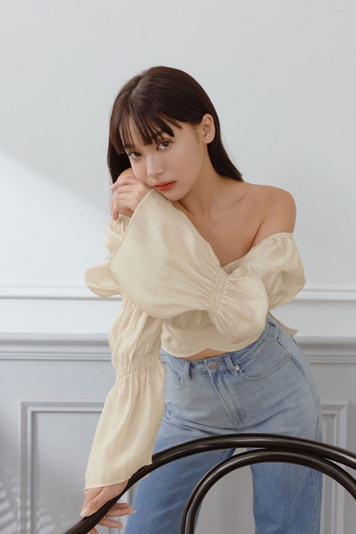 法式仙女澎袖後綁結上衣