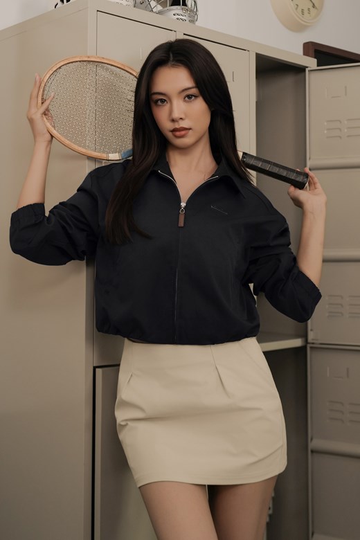 翻領縮腰拉鍊短版外套