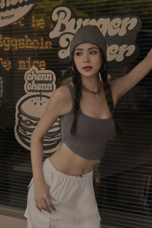圓弧方領BRA TOP