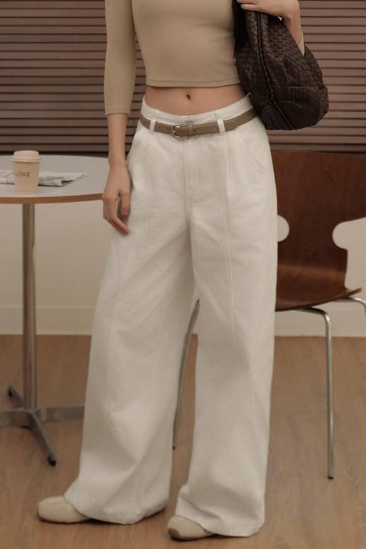 壓線打摺白牛仔寬褲