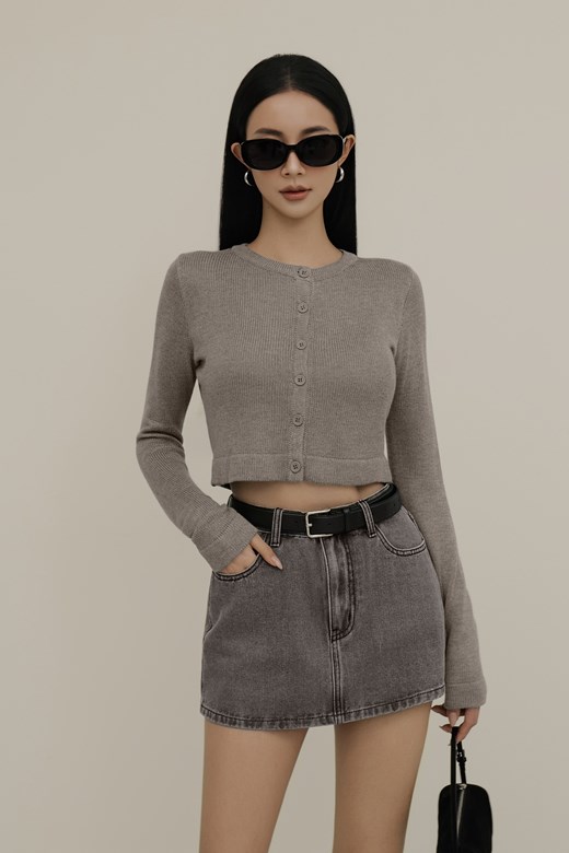 絲光針織圓領排釦開衫