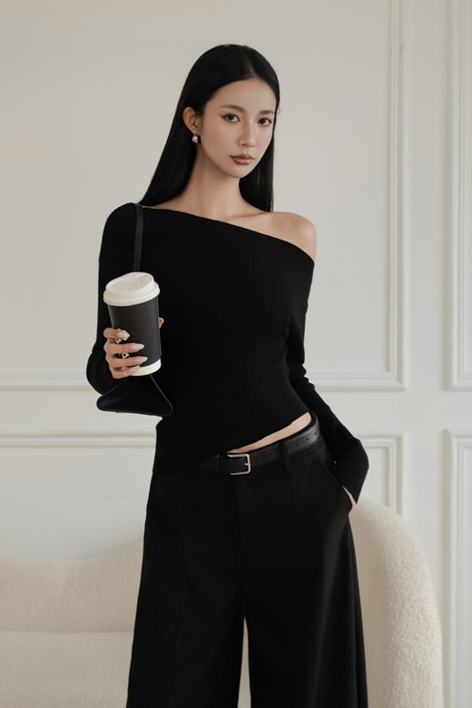 斜肩針織長袖上衣