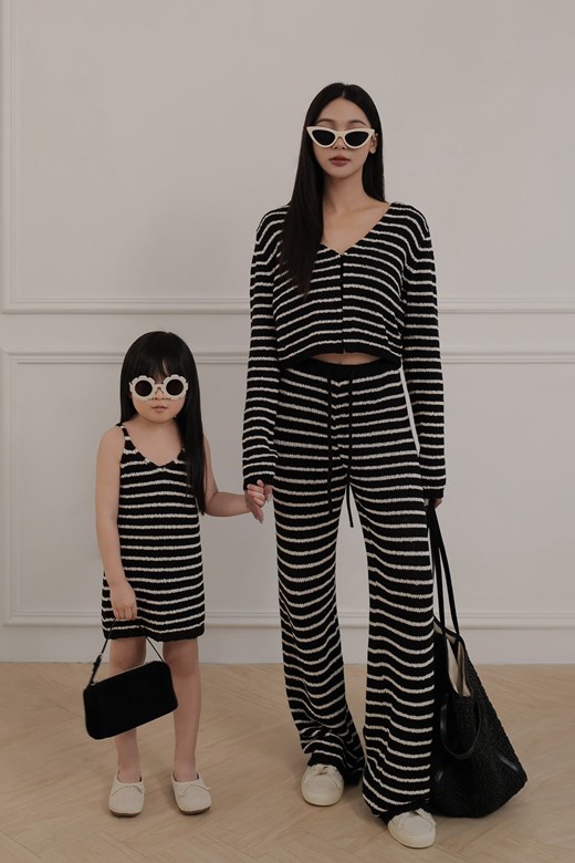 粗針條紋細肩短洋(KID)