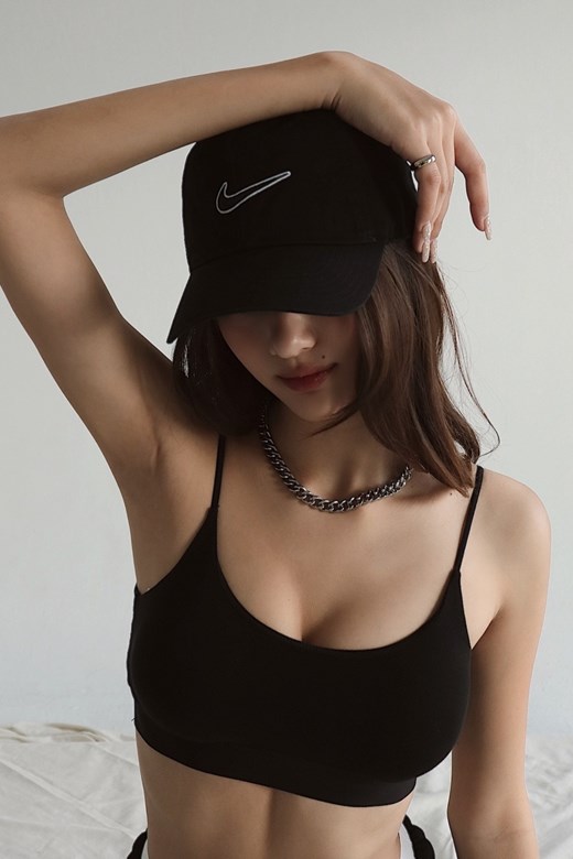 Nike sportswear cap