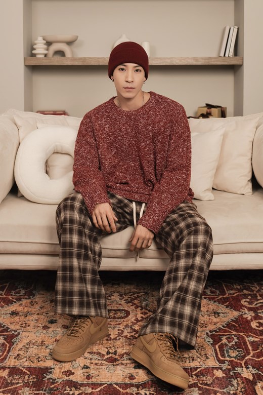 混色圓領針織毛衣(UNISEX)