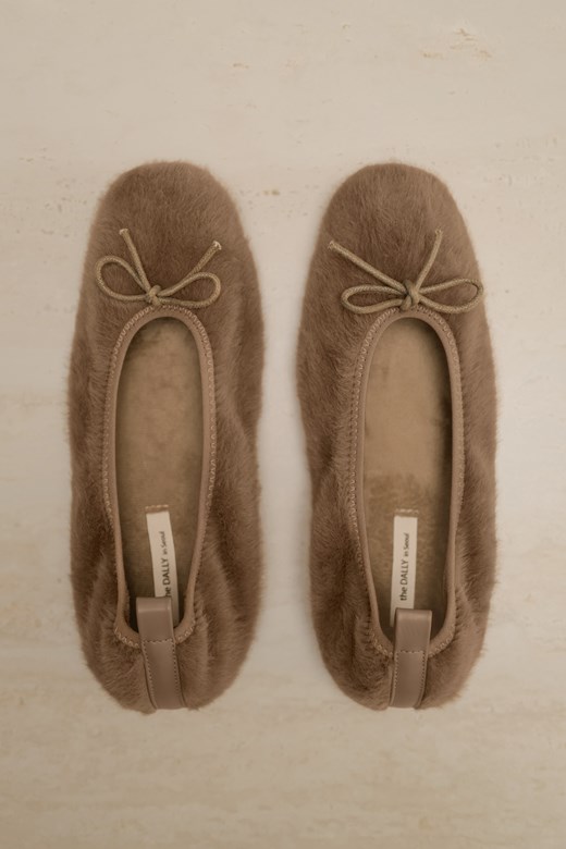 毛毛拼接保暖娃娃鞋