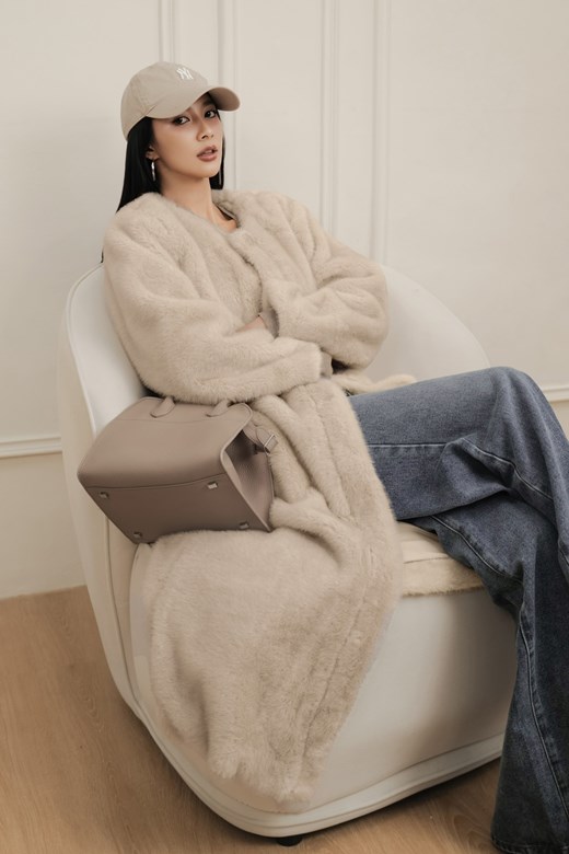 仿貂毛長版大衣