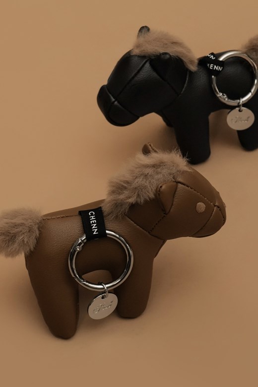 馬上RICH皮革吊飾(贈品展示用)