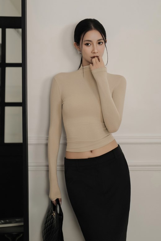 高領彈力透肌打底衣