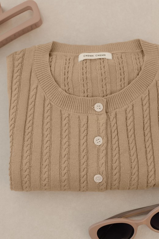 圓領麻花排釦開衫