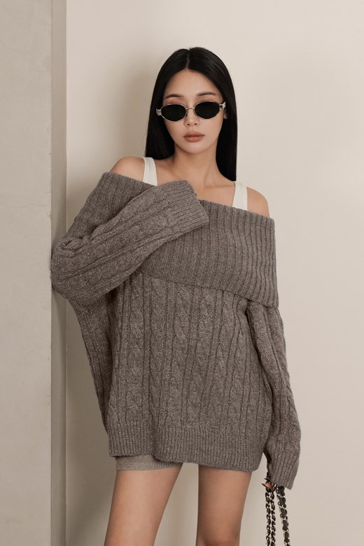 一字領麻花毛衣