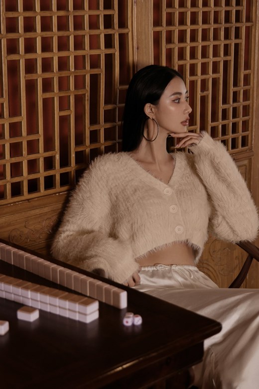 仿貂毛V領開釦針織外套