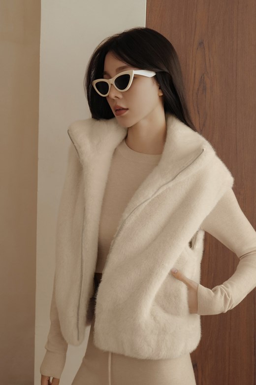 仿貂毛翻領背心外套