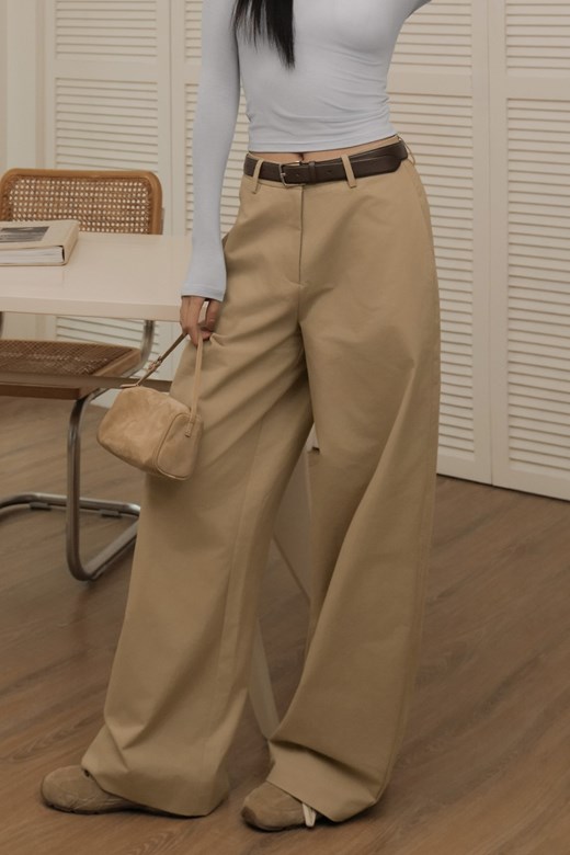 淺卡其後鬆緊落地寬褲