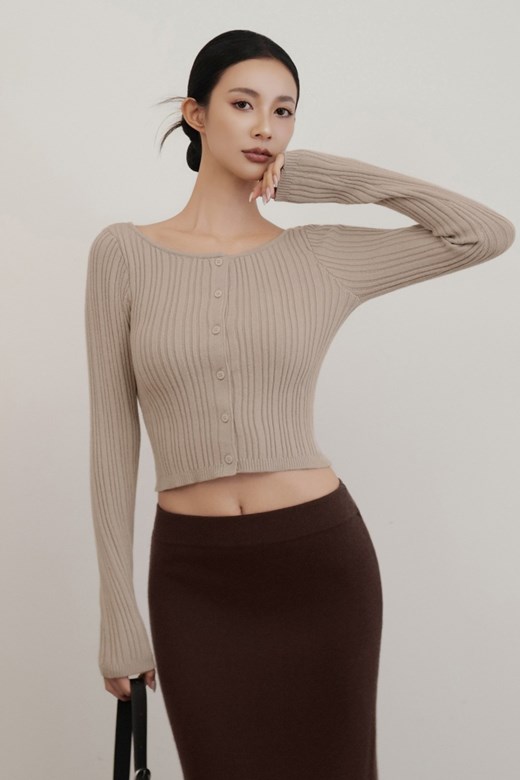 寬領坑條針織開衫