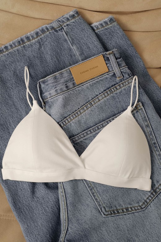 美背細帶三角杯BRA