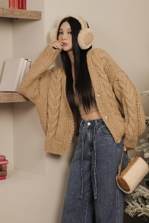 麻花粗針開釦外套