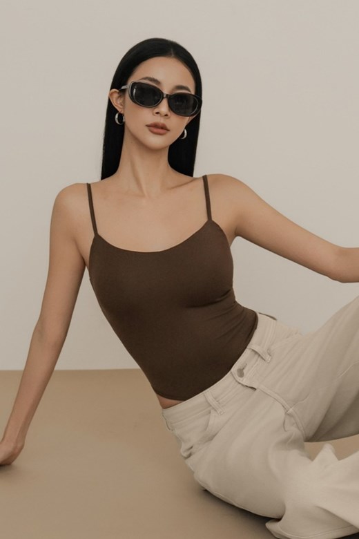 細肩V領連體BRATOP