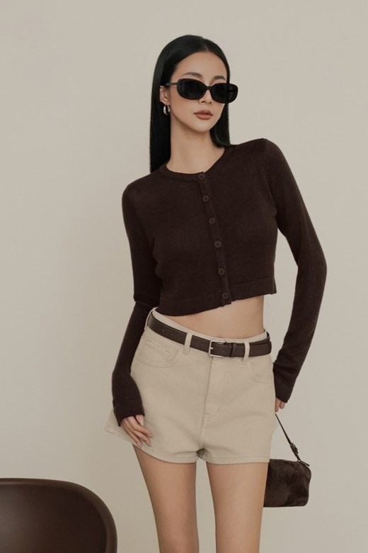 絲光針織圓領排釦開衫