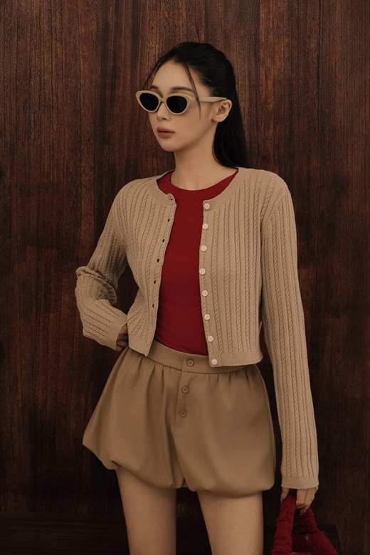 圓領麻花排釦開衫