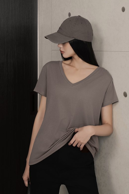 V領寬鬆長TEE