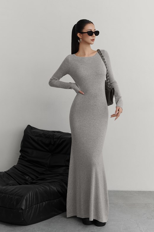 羊毛針織船型領長洋