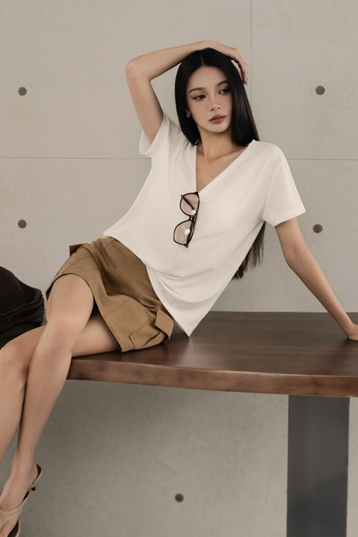 V領寬鬆長TEE