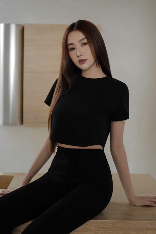 冰肌圓弧短TEE