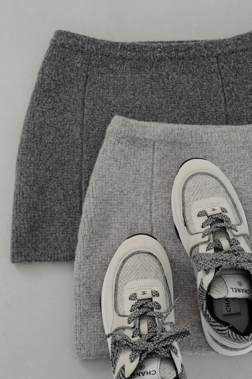 厚絨壓線針織短裙