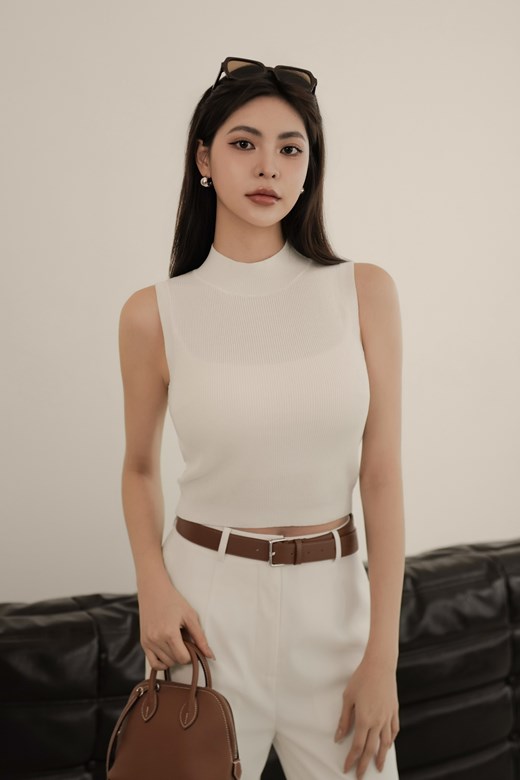 微高領粗針織彈力背心