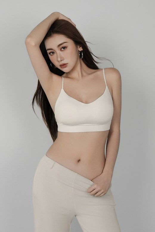 牛奶絲涼感美背BRATOP