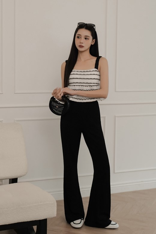 壓紋彈力長腿褲