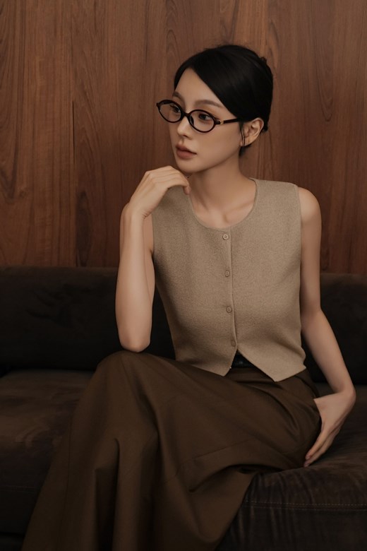 圓領開釦針織背心