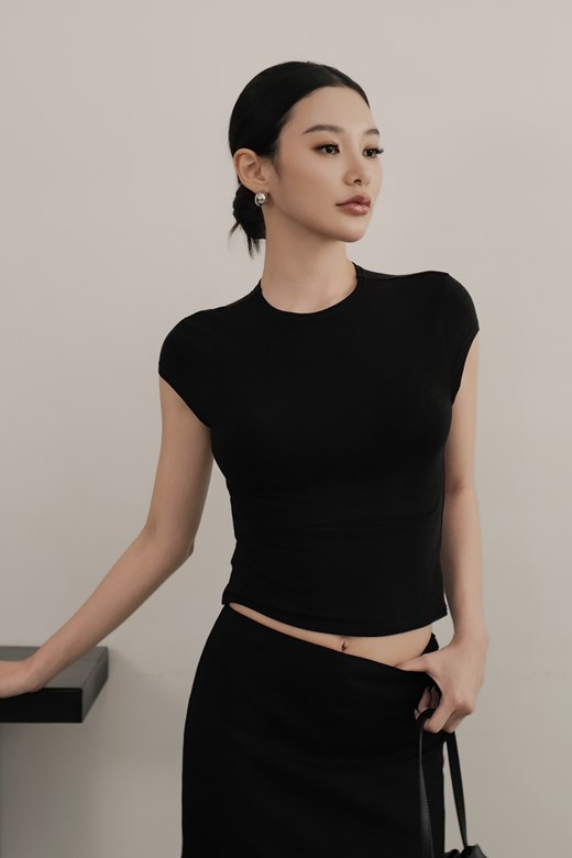 棉質包領彈力短TEE