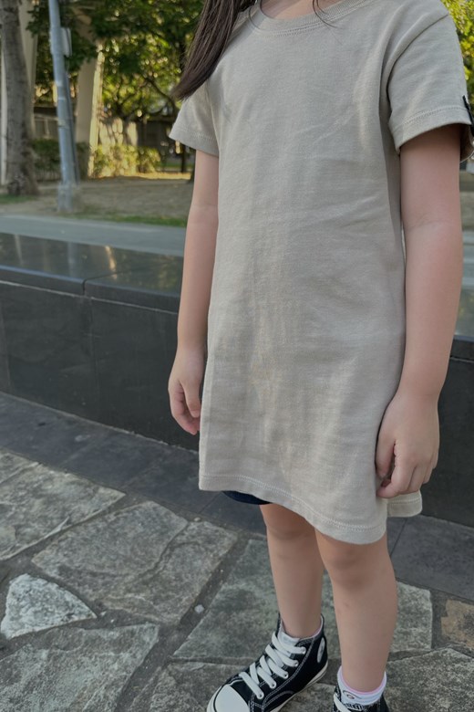 ＭＩＴ女童修身長版短袖棉T洋裝