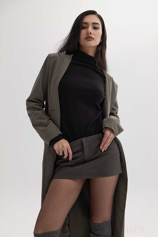 精緻剪裁迷你褲裙