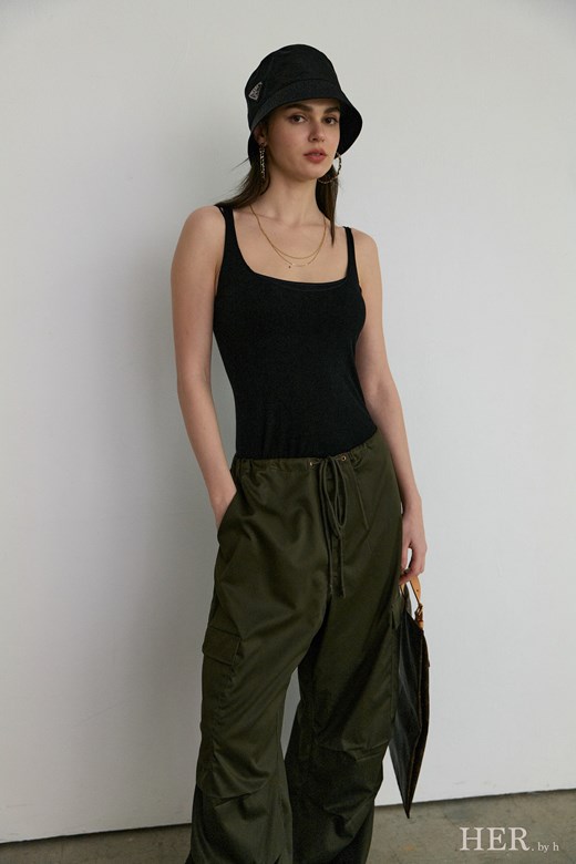 人造絲｜極簡顯瘦細肩背心