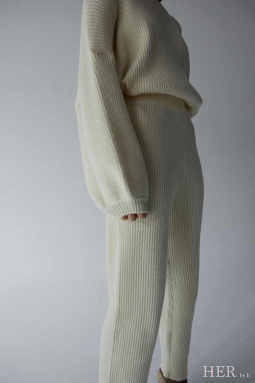 Cozy Stretch-Knitted Set - Pants