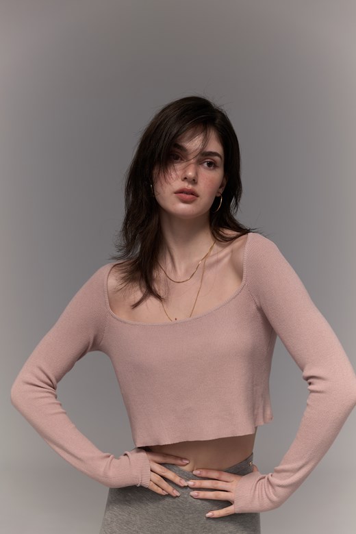 春夏人造絲｜經典顯瘦針織上衣