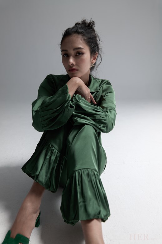 緞光荷葉套裝-襯衫