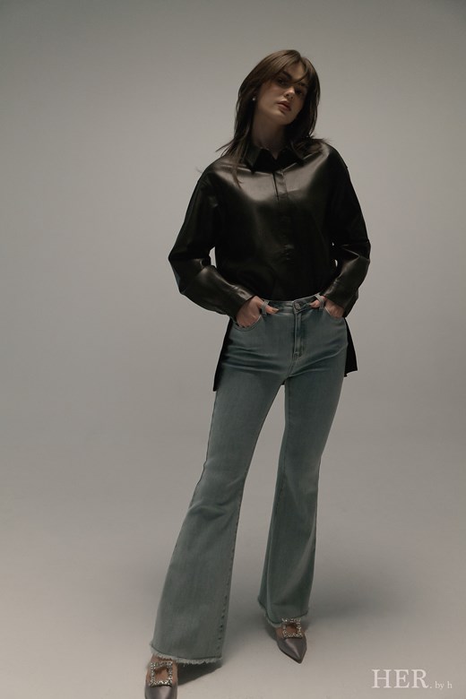 -5KG 修身彈性喇叭牛仔褲