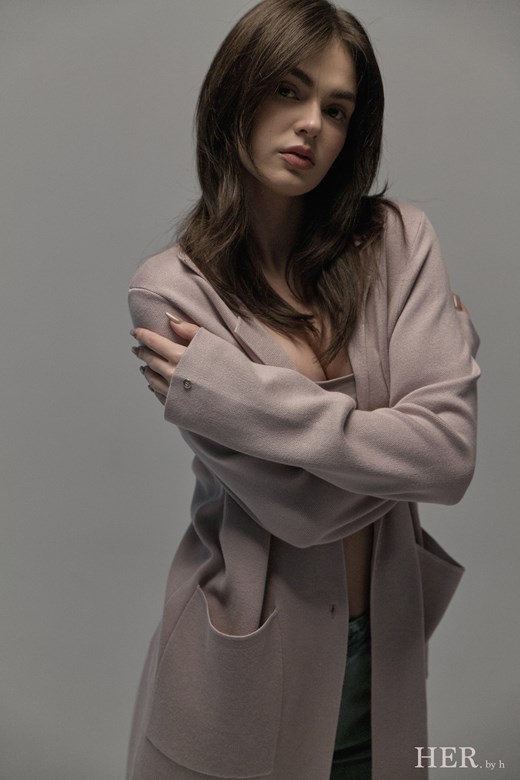 柔韻人造絲針織風衣罩衫