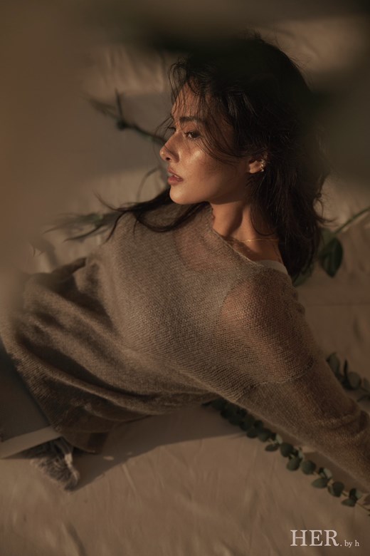 Loose-Knit Long Sleeve Top