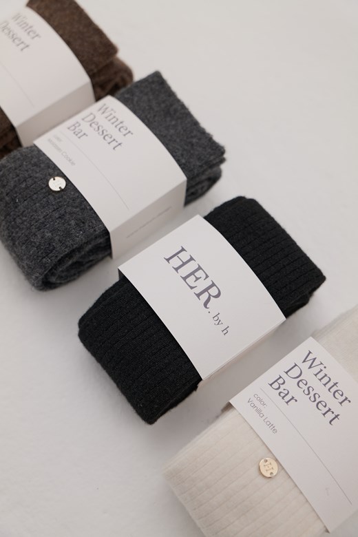 冬日甜點｜顯瘦過膝羊毛長襪