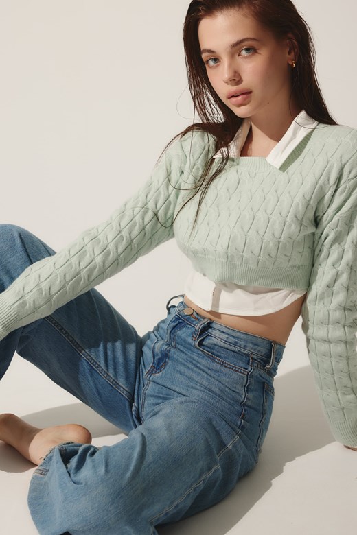 Jaya Cropped Sweater
