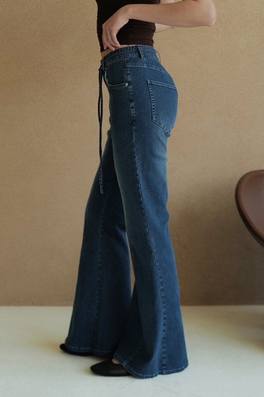 綁帶修身微喇叭牛仔長褲