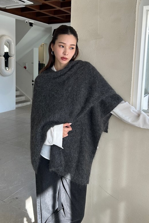 霧感柔絨針織披肩