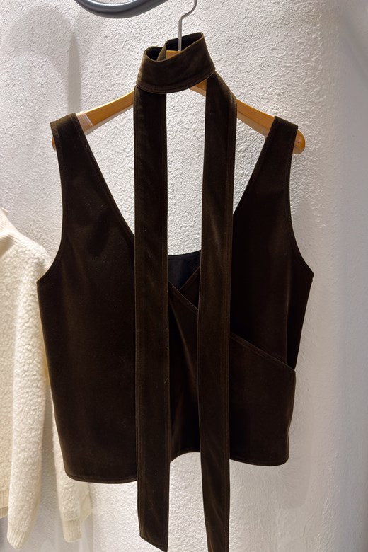 絲絨造型背心（附領巾）