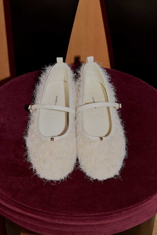 小女孩圓頭珍珠羊羔毛平底娃娃鞋